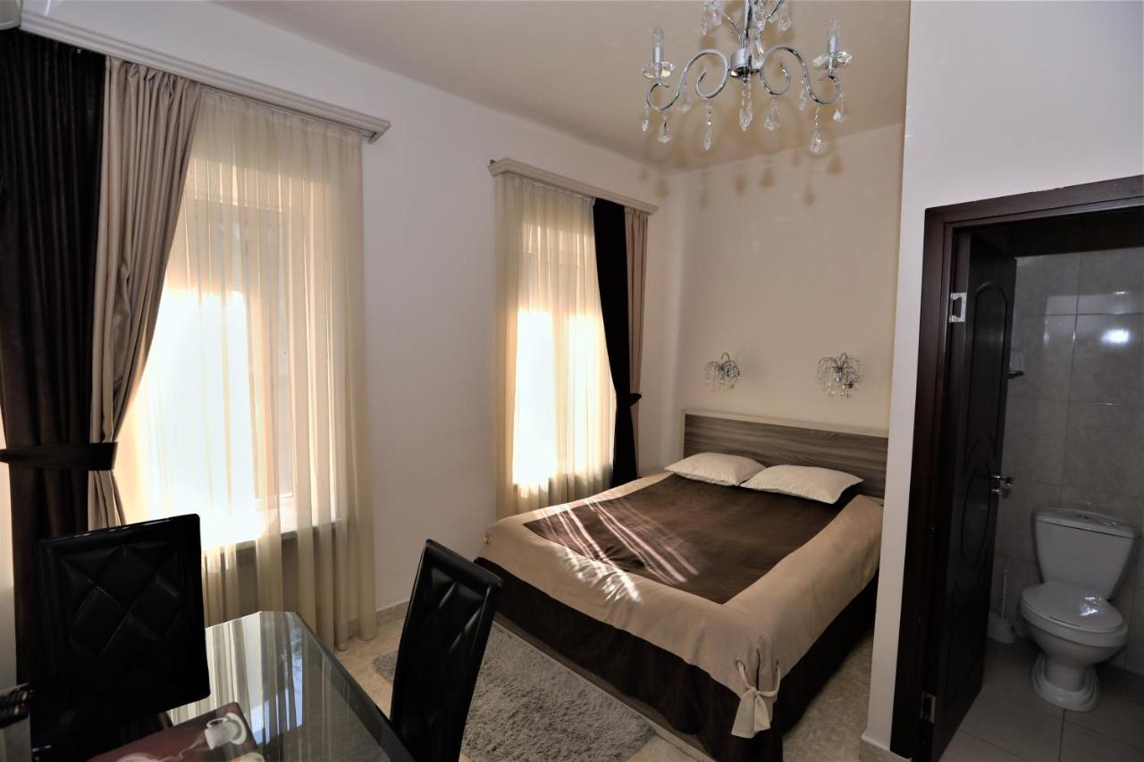 Comfort House Hotel And Tours Yerevan Ngoại thất bức ảnh